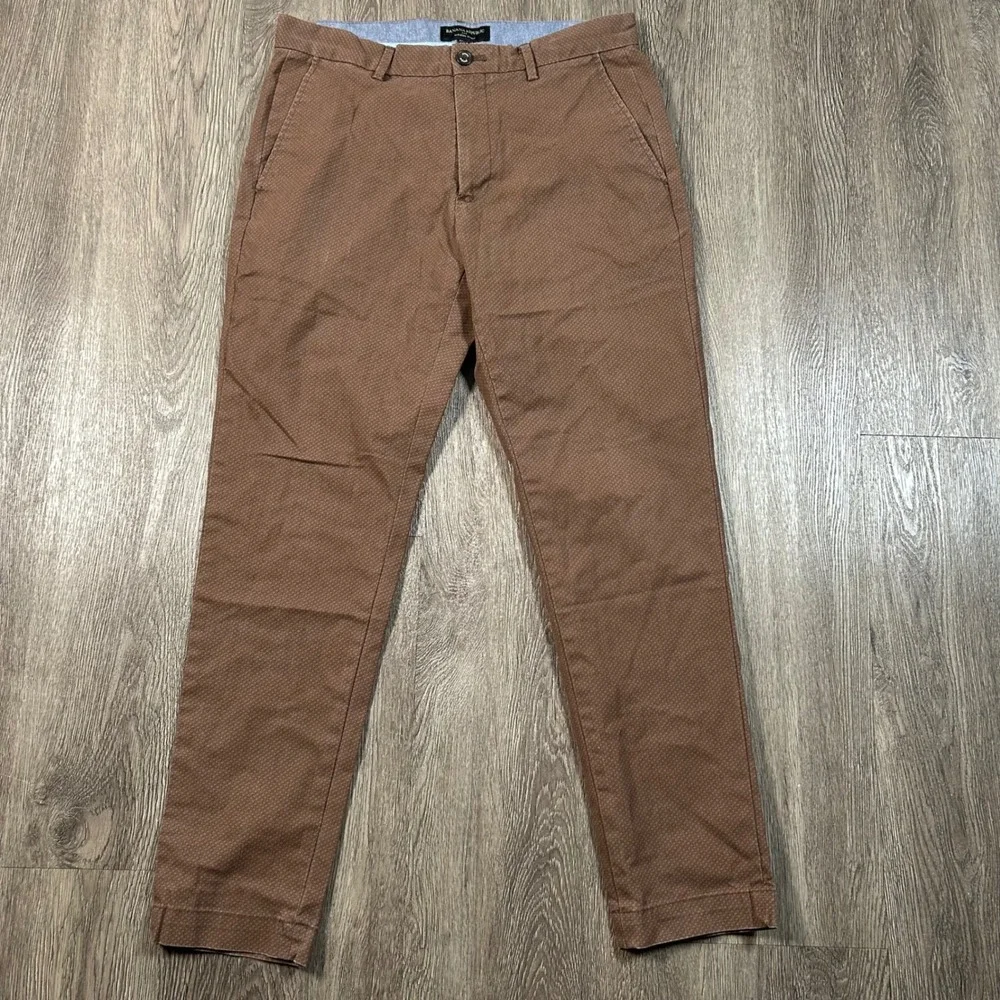 Banana Republic Mason Chino 31x30 (Fits 31X29) Brown Geometric Print Pants